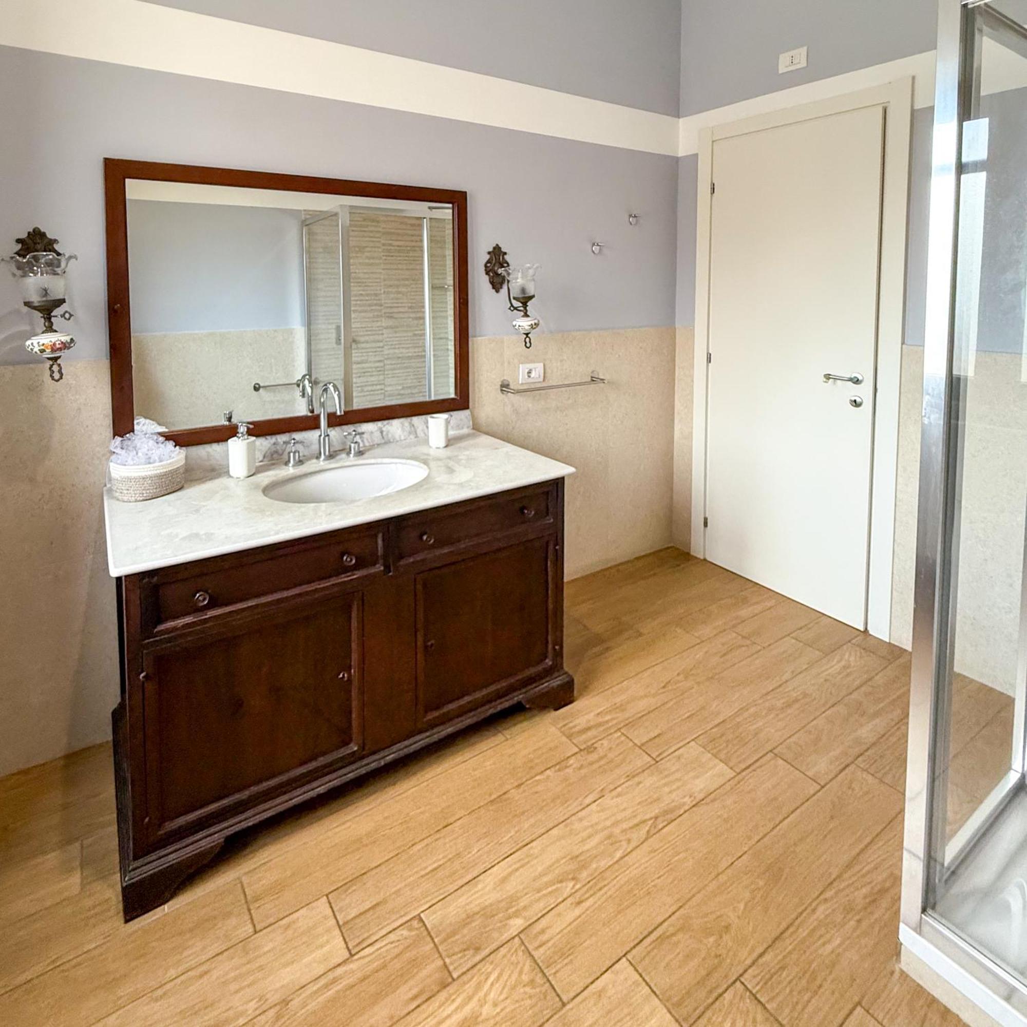 Edo House Anzio - Beachfront - Fronte Mare - Affittacamere 외부 사진