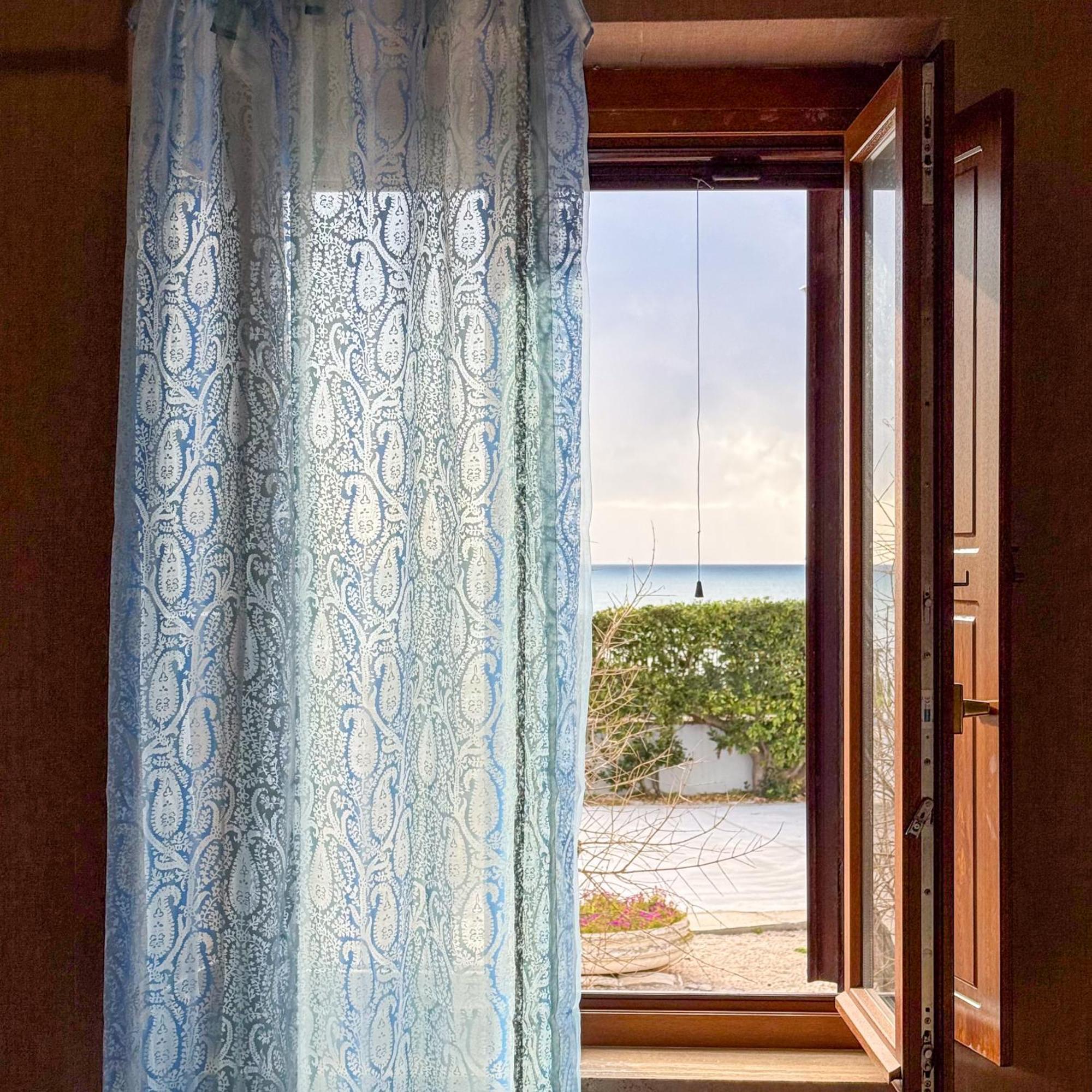 Edo House Anzio - Beachfront - Fronte Mare - Affittacamere 외부 사진